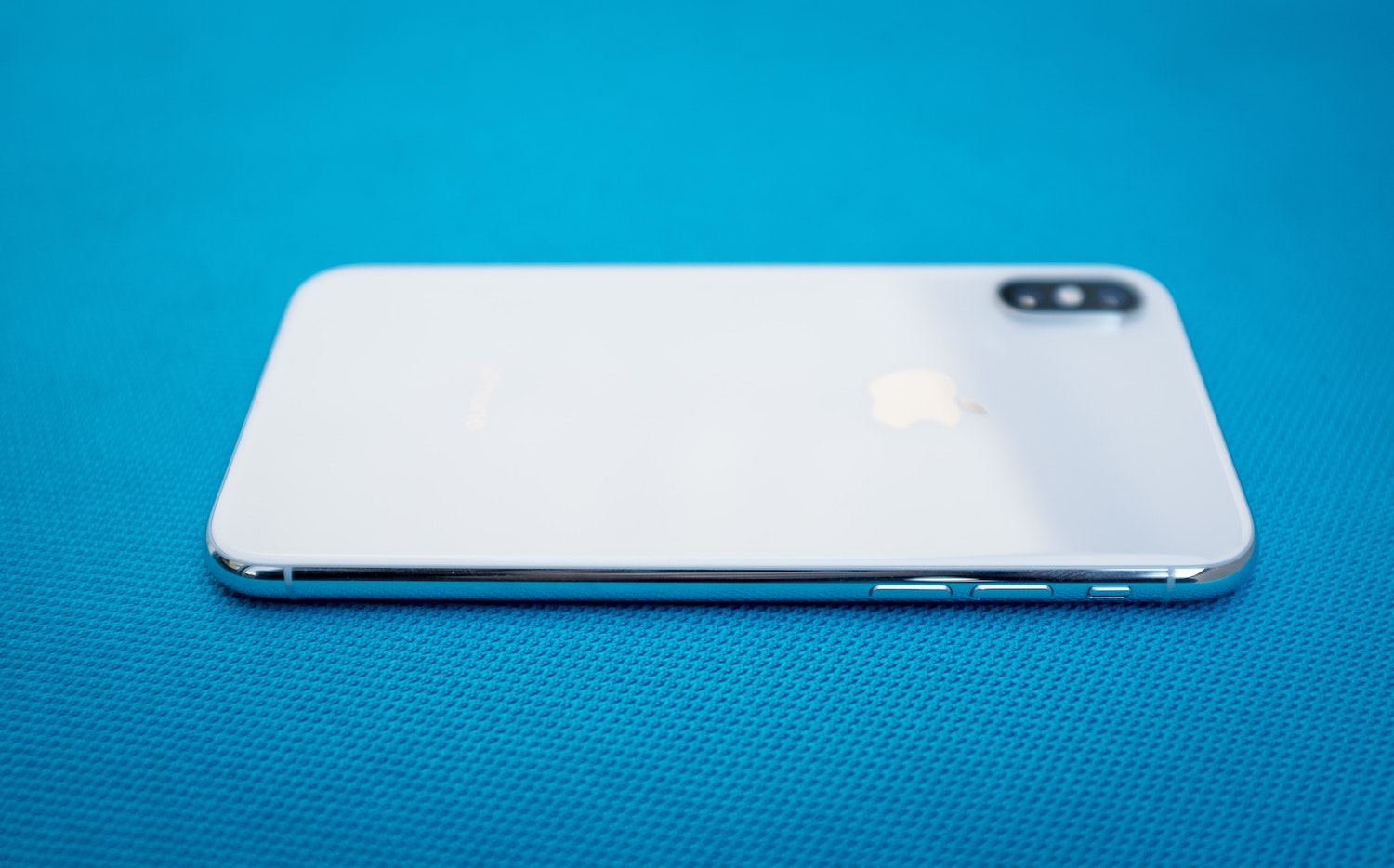 Your Child Doesn’t Need a Smartphone (Part 1: Focus and Sleep)